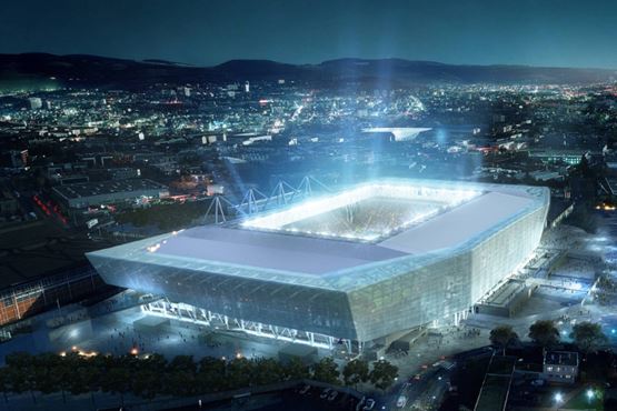 Vue aérienne nocturne du Stade Geoffroy-Guichard de Saint-Etienne
