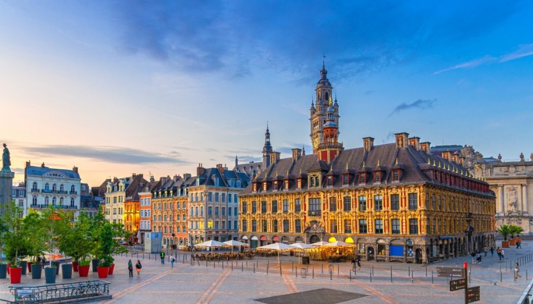Vue de la Grand-Place de Lille avec ses bâtiments historiques