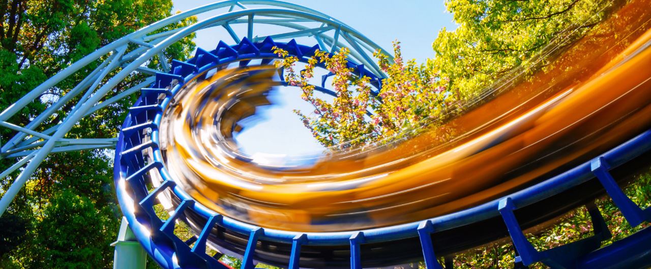 Manège d'un parc d'attraction